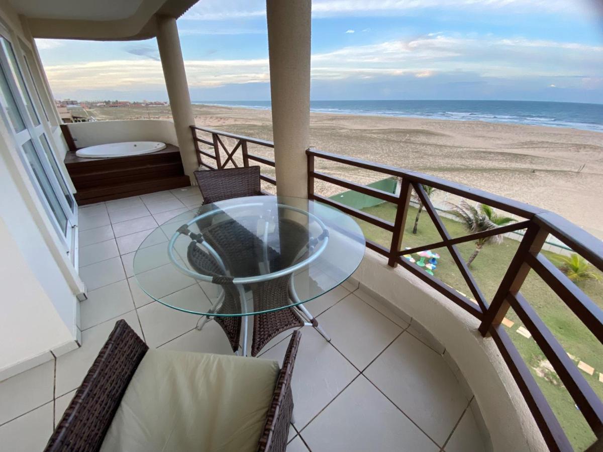 Beachfront Apt & Jacuzzi Taiba Exterior photo