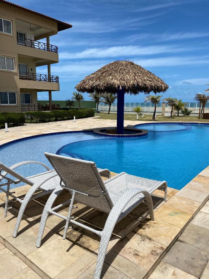 Beachfront Apt & Jacuzzi Taiba Exterior photo
